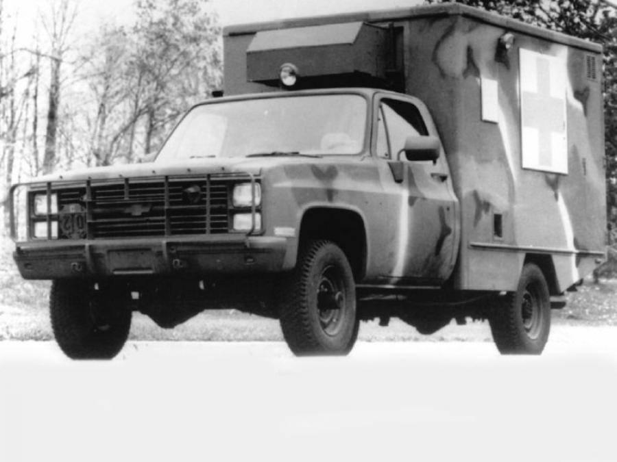  Chevrolet M1010 Ambulance 1983 года  (фото 1 из 3)